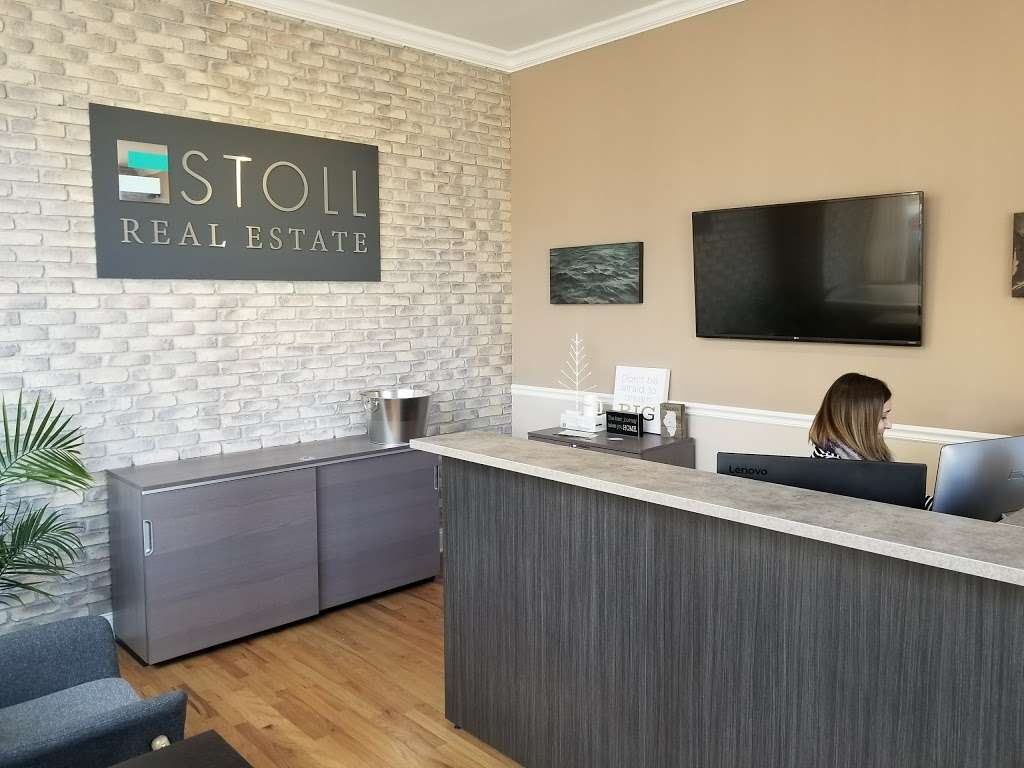 Stoll Real Estate | 201 E Chicago St, Elgin, IL 60120, USA | Phone: (847) 214-1619