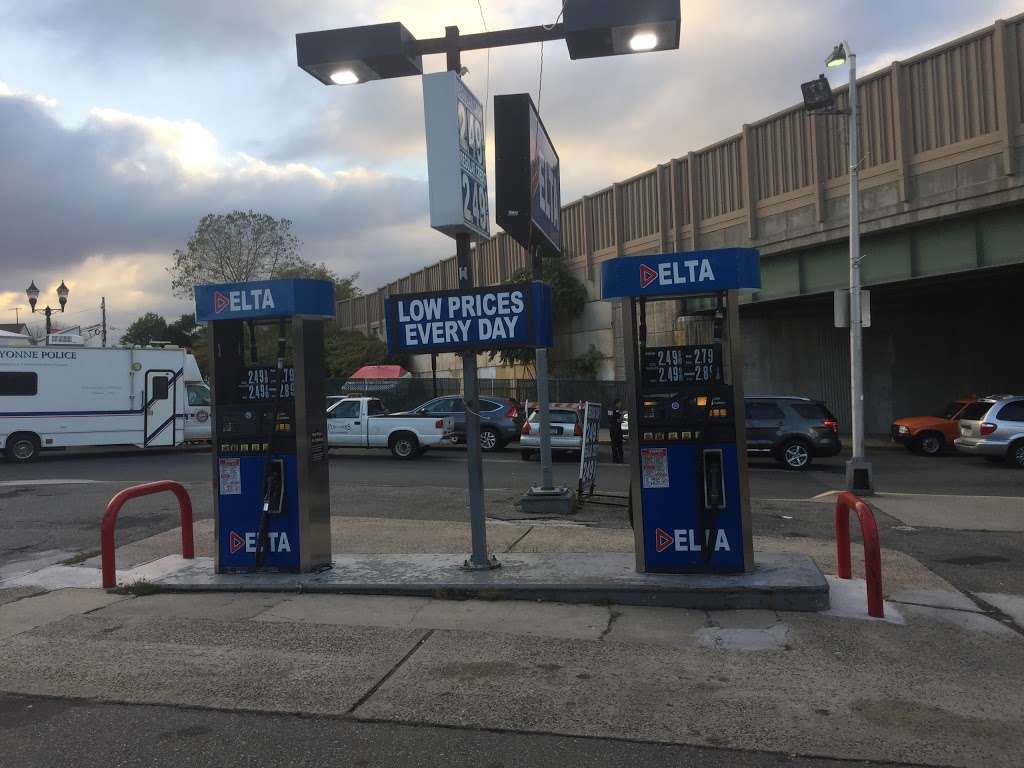 Delta Gas Station | 218 Broadway, Bayonne, NJ 07002, USA | Phone: (201) 823-2090