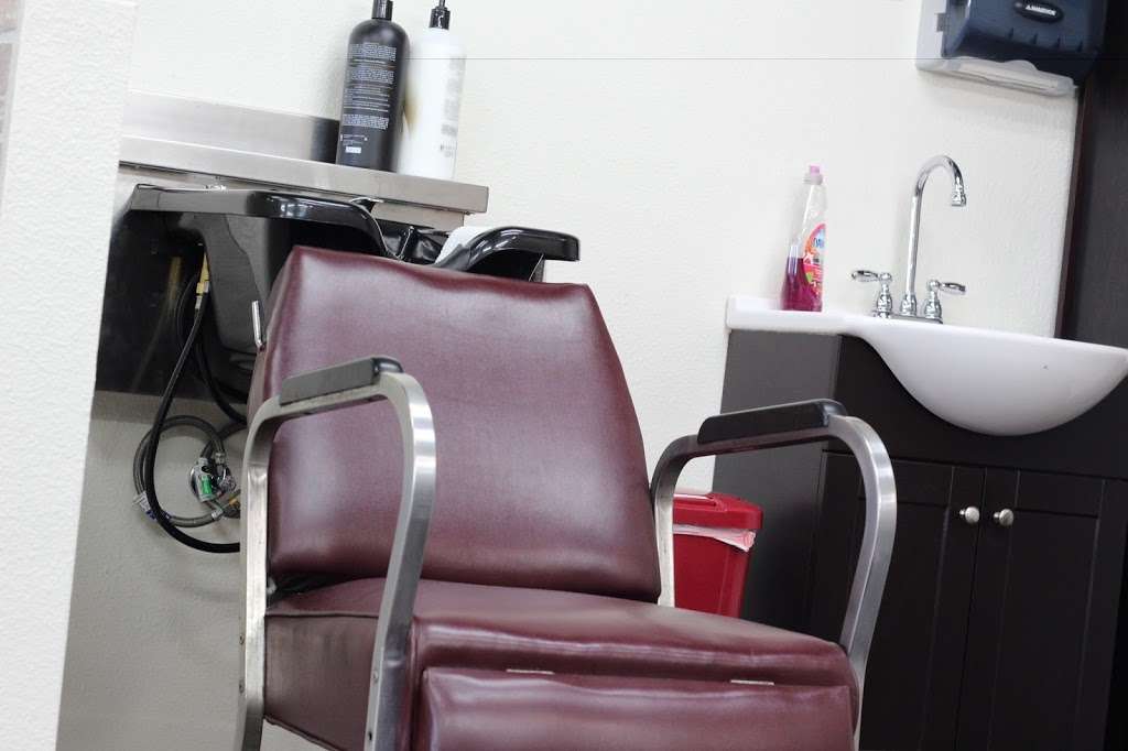 Traditions Barber Shop | 4002 Chino Hills Pkwy b, Chino Hills, CA 91709, USA | Phone: (909) 597-4603