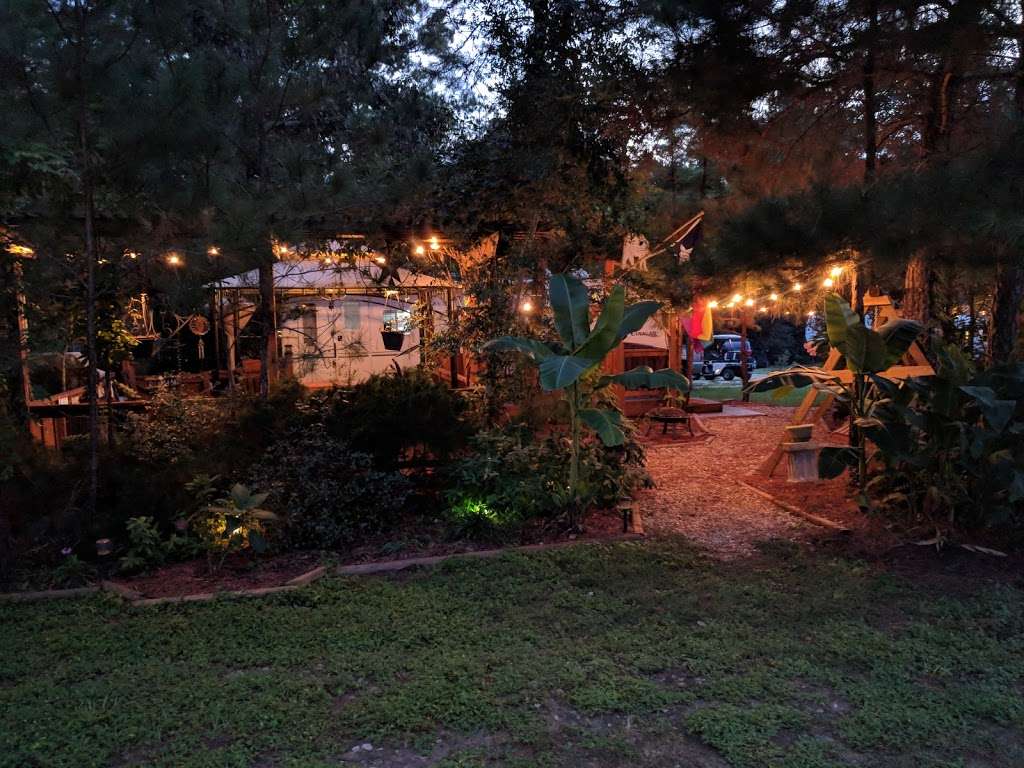 Grizzly Pines - Gay Campground | 16930 Whippoorwill Rd, Navasota, TX 77868, USA | Phone: (936) 894-2030