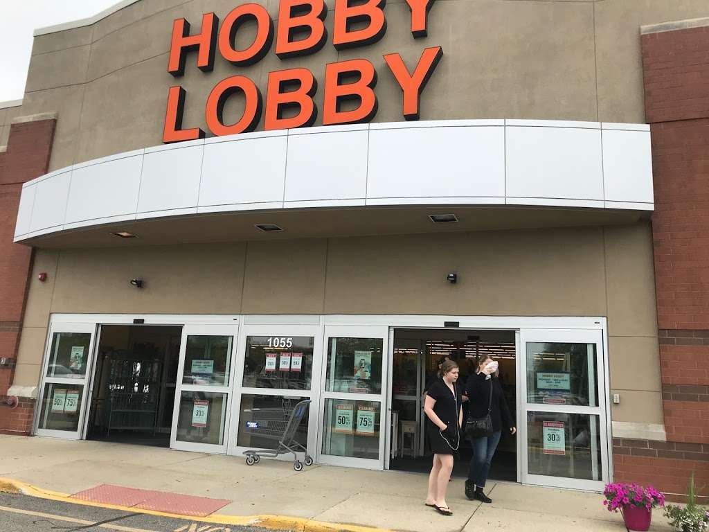 Hobby Lobby | 1055 E Golf Rd, Schaumburg, IL 60173, USA | Phone: (847) 517-3381