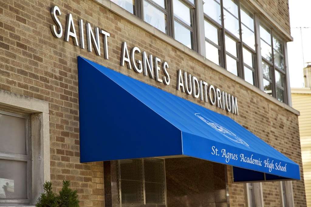 St Agnes Academic High School | 1320 124th St, Flushing, NY 11356, USA | Phone: (718) 353-6276