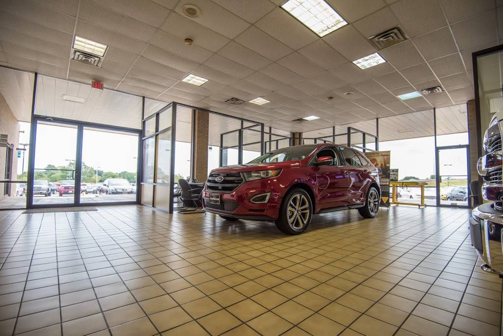 AutoNation Ford South Fort Worth | 5300 Campus Dr, Fort Worth, TX 76119, USA | Phone: (817) 522-3225