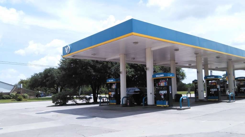 Valero Corner Store 196 | 1303 W Mt Houston Rd, Houston, TX 77038, USA | Phone: (281) 447-7160