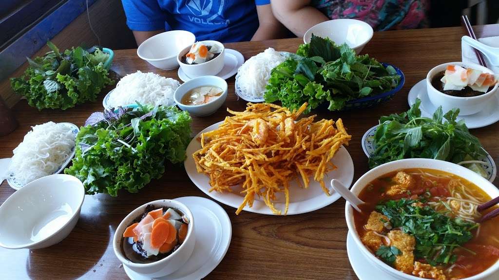 Ha Noi Avenue (The Avenue) | 8432 Westminster Blvd, Westminster, CA 92683, USA | Phone: (714) 898-8838