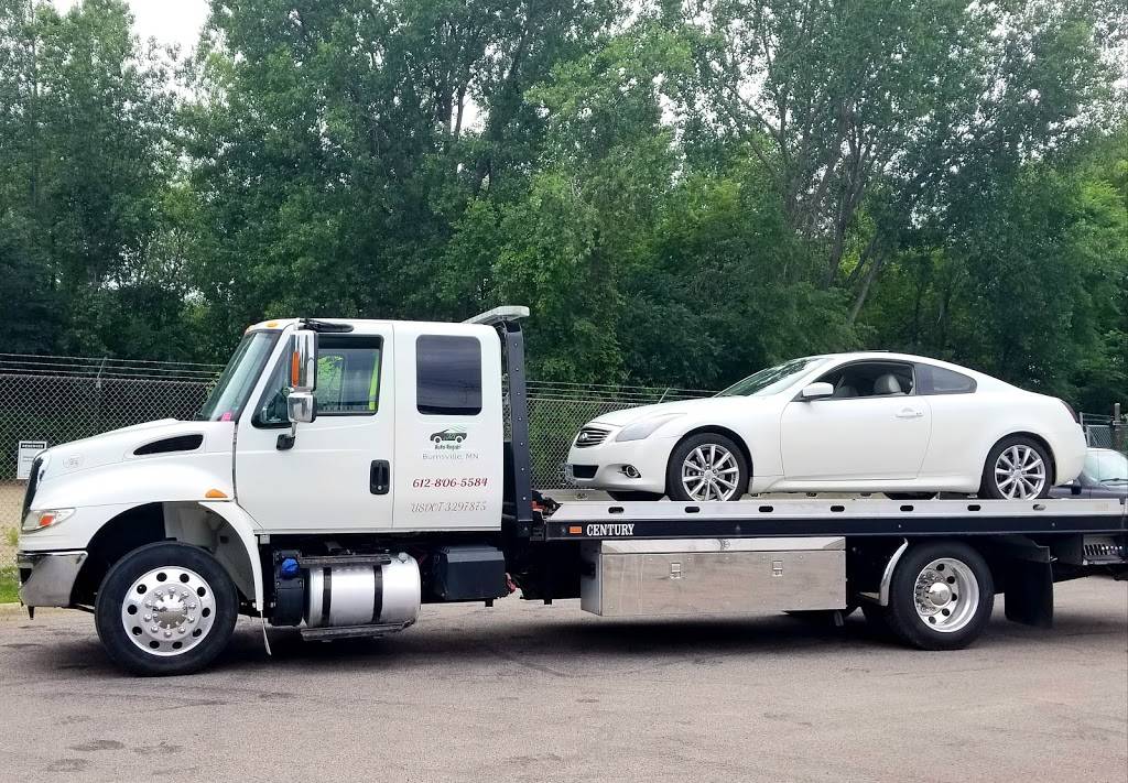 JB Auto Body Repair & Towing | 2609 Hwy 13 W, Burnsville, MN 55337, USA | Phone: (612) 806-5584