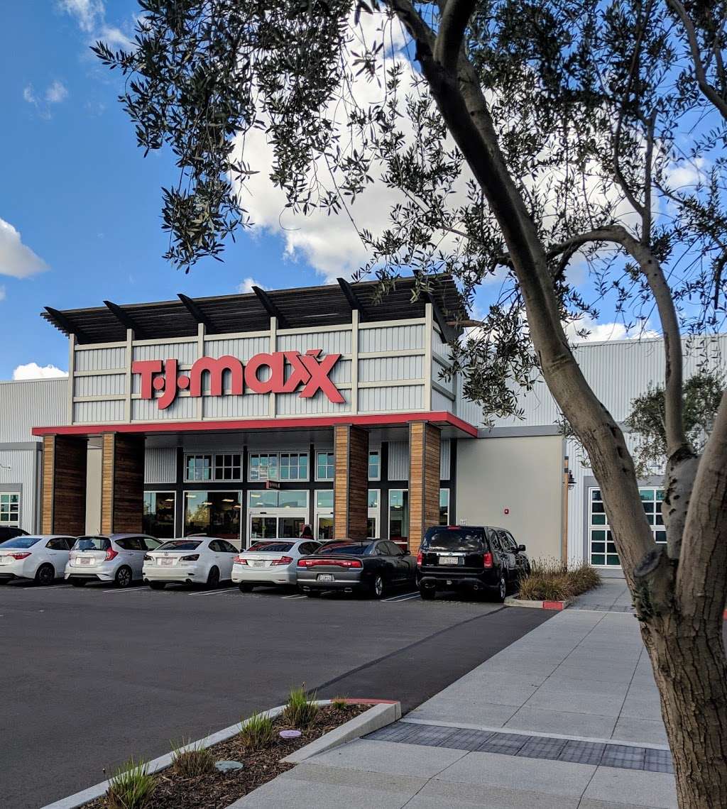 T.J. Maxx | 4150 E Carson St, Long Beach, CA 90808, USA | Phone: (562) 377-3447