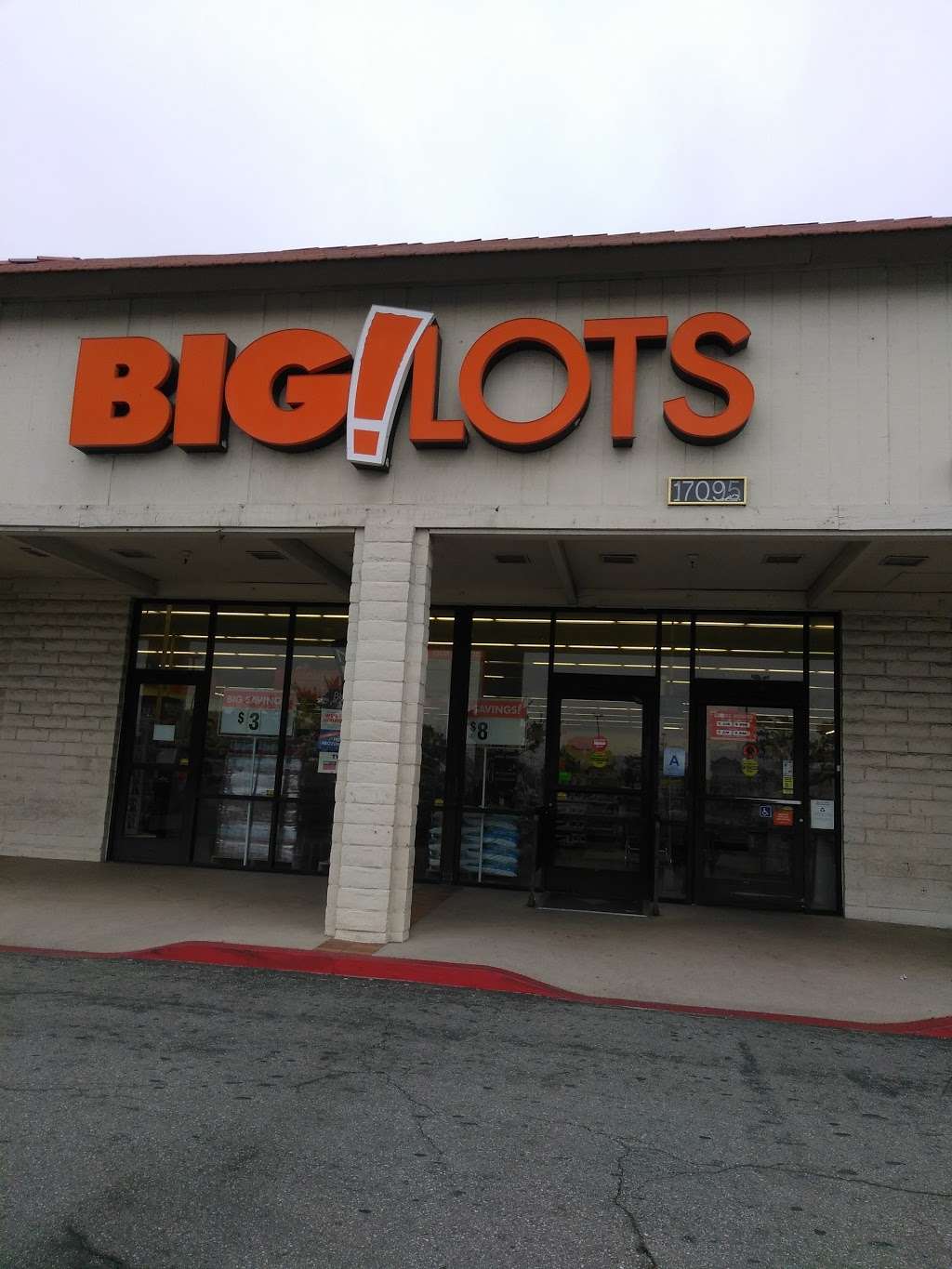 Big Lots | 17095 Valley Blvd, Fontana, CA 92335, USA | Phone: (909) 823-9926