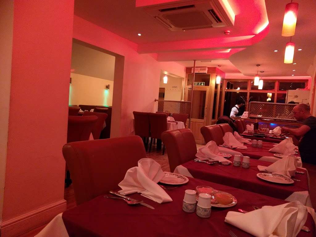 Walton Heath Tandoori | 22 Walton St, Walton on the Hill, Tadworth KT20 7RT, UK | Phone: 01737 814206