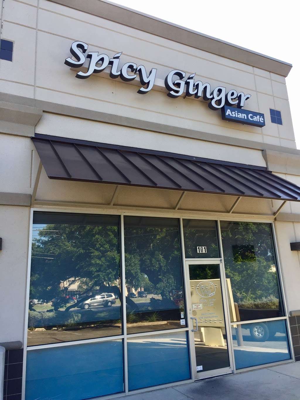 Spicy Ginger Asian Cafe | 8806 Bandera Rd #101, San Antonio, TX 78250, USA | Phone: (210) 521-6420