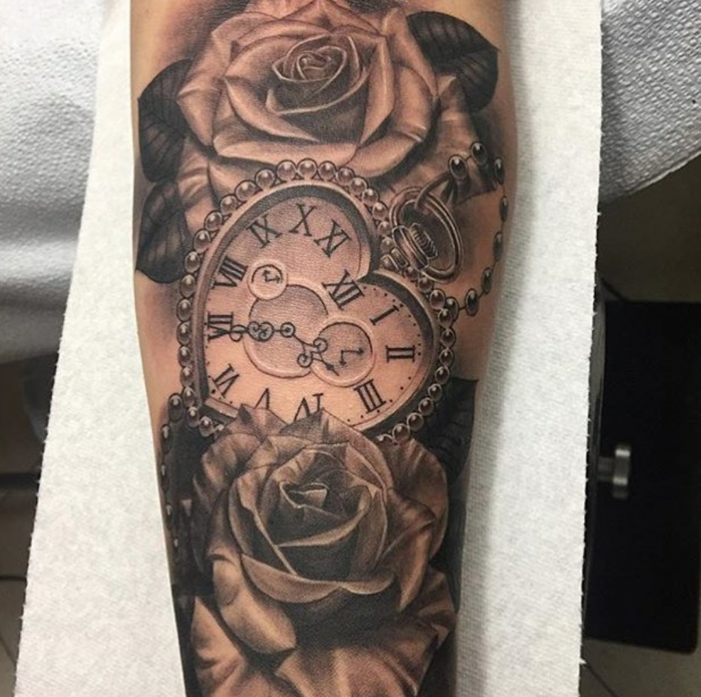 Cali Life Tattoo | 2428 Newport Blvd, Costa Mesa, CA 92627, USA | Phone: (949) 548-4233