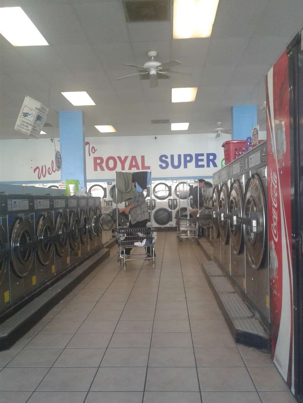 Royal Washateria | 13643 TX-249, Houston, TX 77086, USA | Phone: (281) 445-9778