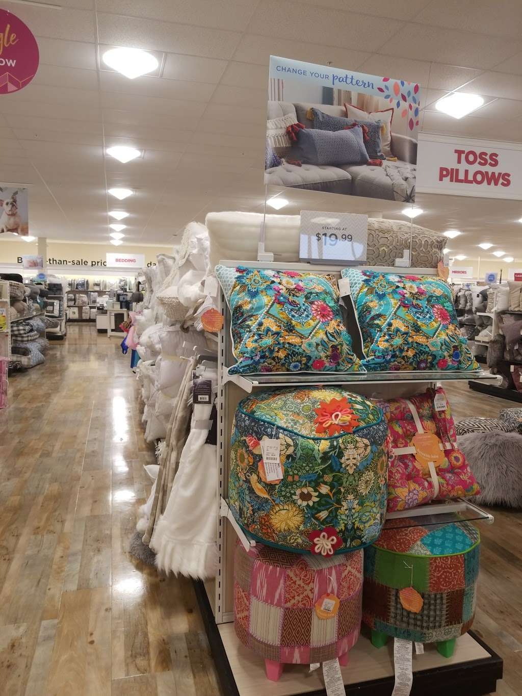 HomeGoods | 13540 Hoover Creek Blvd Ste 900, Charlotte, NC 28273, USA | Phone: (704) 583-2220