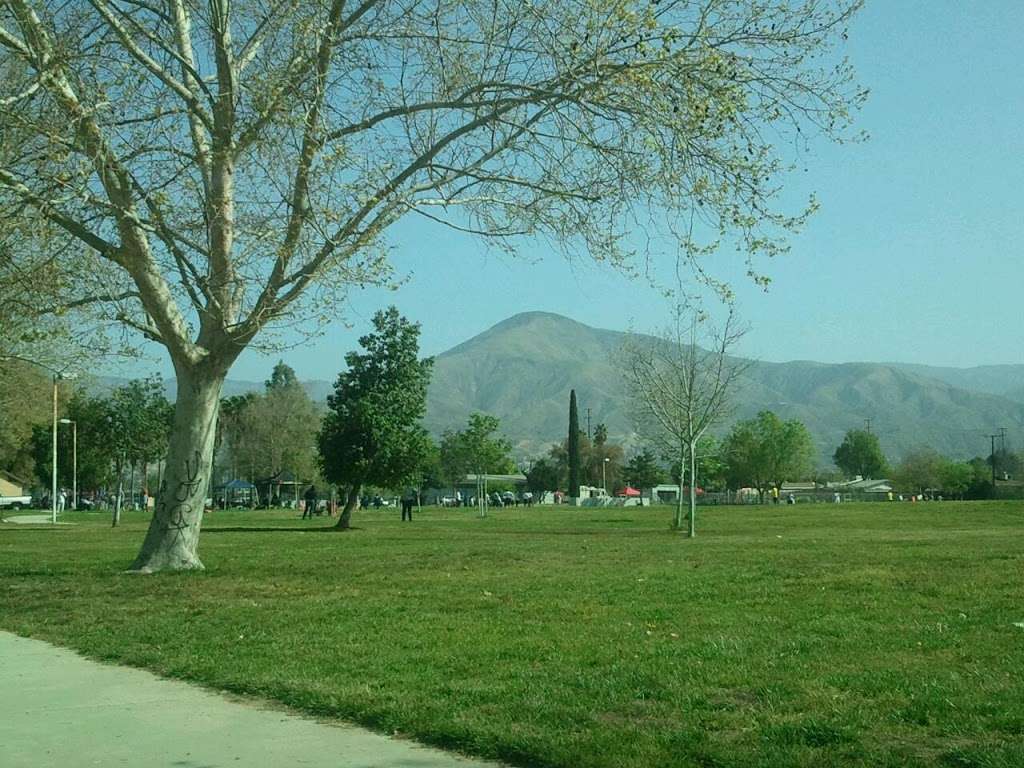 Speicher Memorial Park | 1535 Arden Ave, San Bernardino, CA 92404, USA | Phone: (909) 384-7272