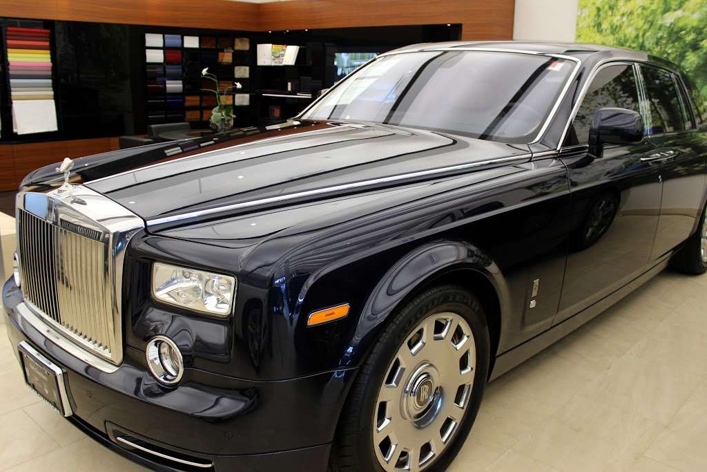 Rolls-Royce Motor Cars of New England | 529 Boston Post Road, Rte. 20, Wayland, MA 01778, USA | Phone: (508) 401-2700