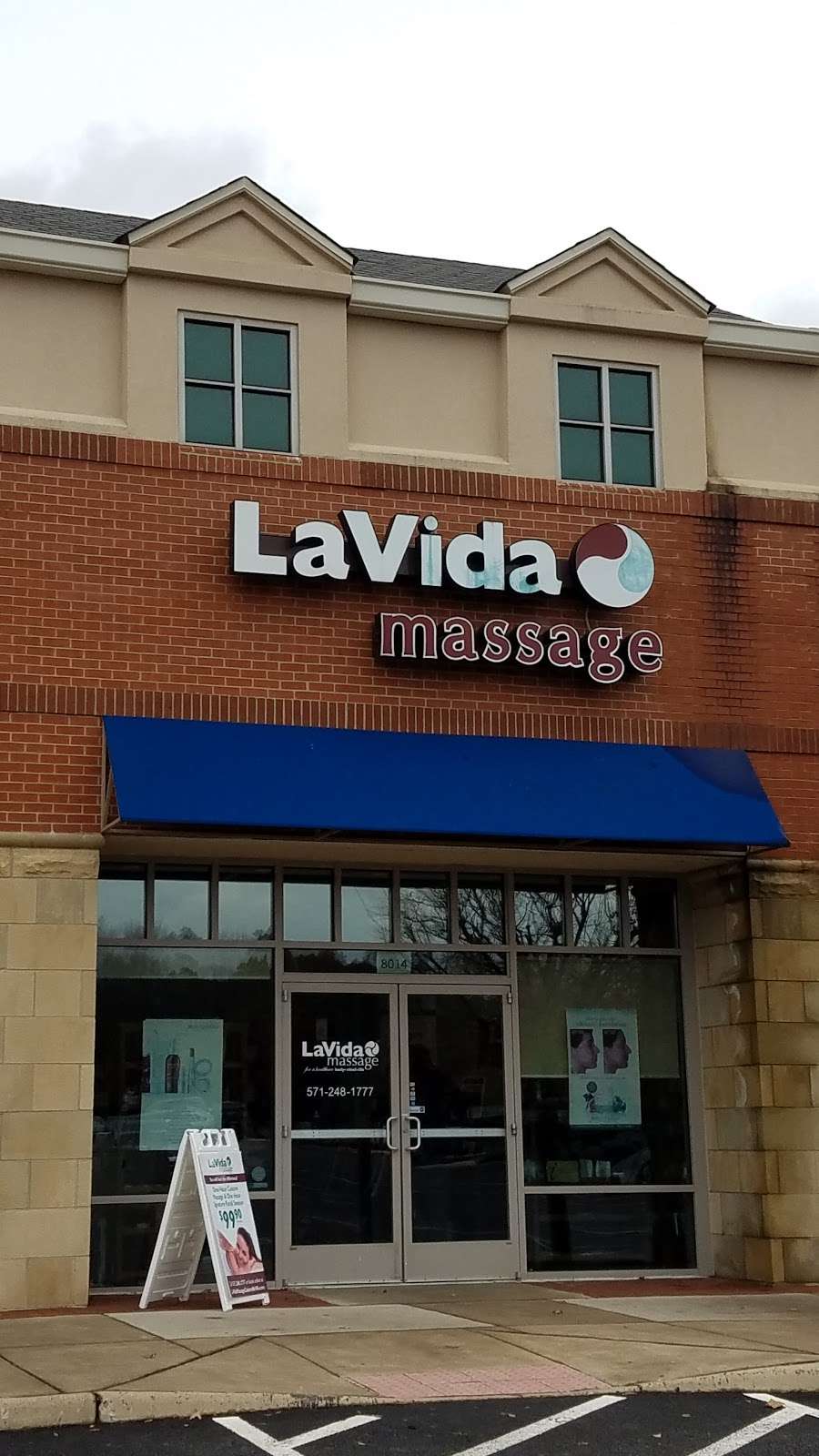 LaVida Massage of Gainesville | 8014 Crescent Park Dr, Gainesville, VA 20155, USA | Phone: (571) 248-1777