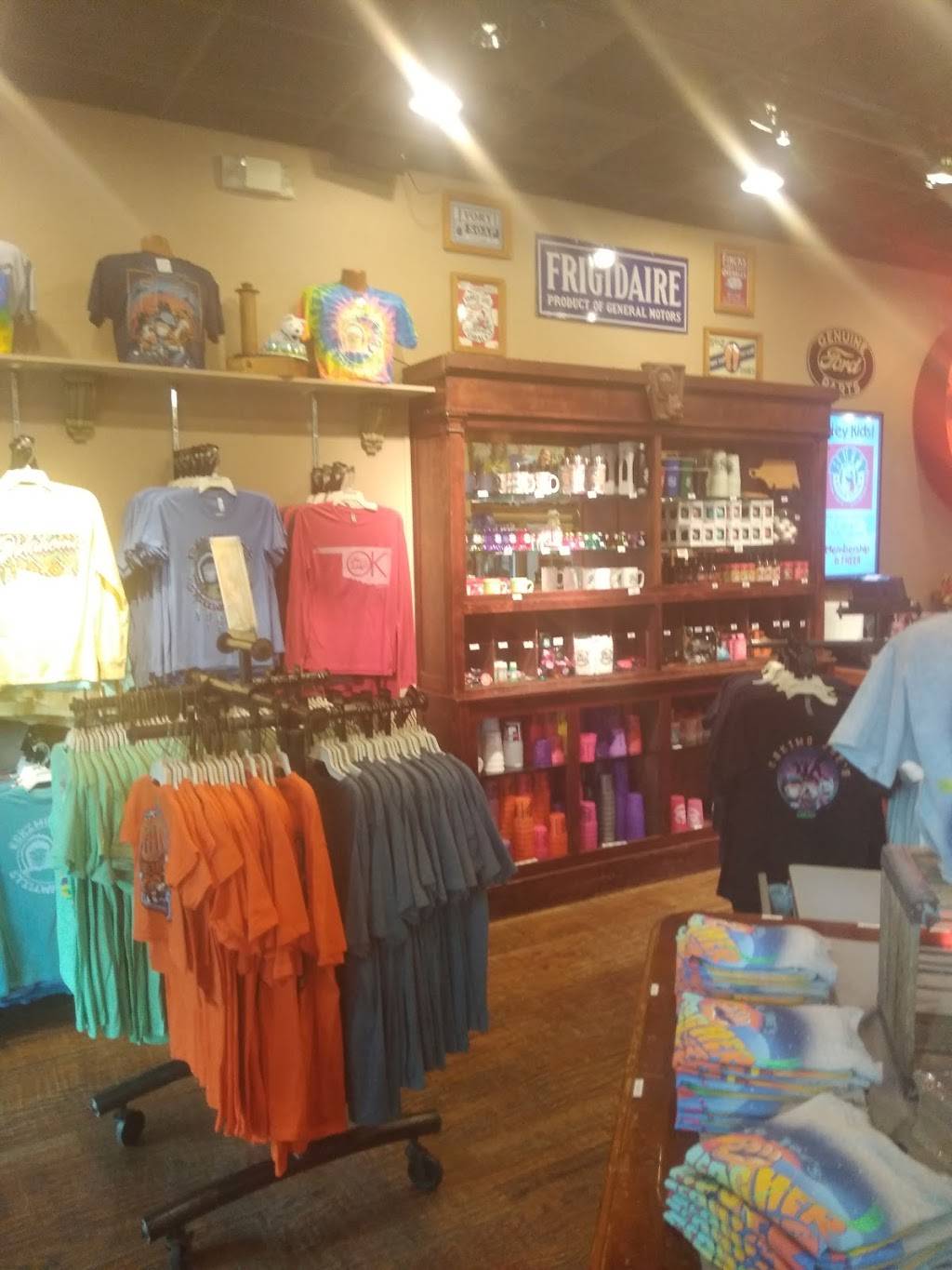 Eskimo Joes Clothes | 7021 S Memorial Dr, Tulsa, OK 74133, USA | Phone: (918) 254-7654