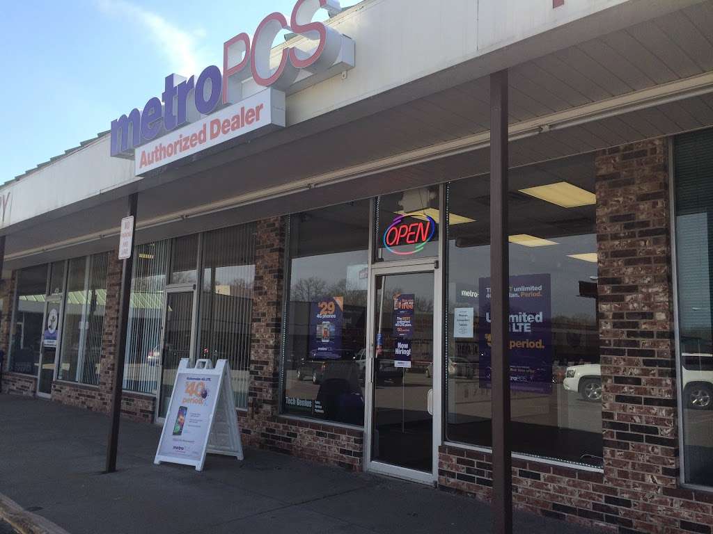 MetroPCS Authorized Dealer | 411 US-69, Kansas City, MO 64119, USA | Phone: (816) 490-6647