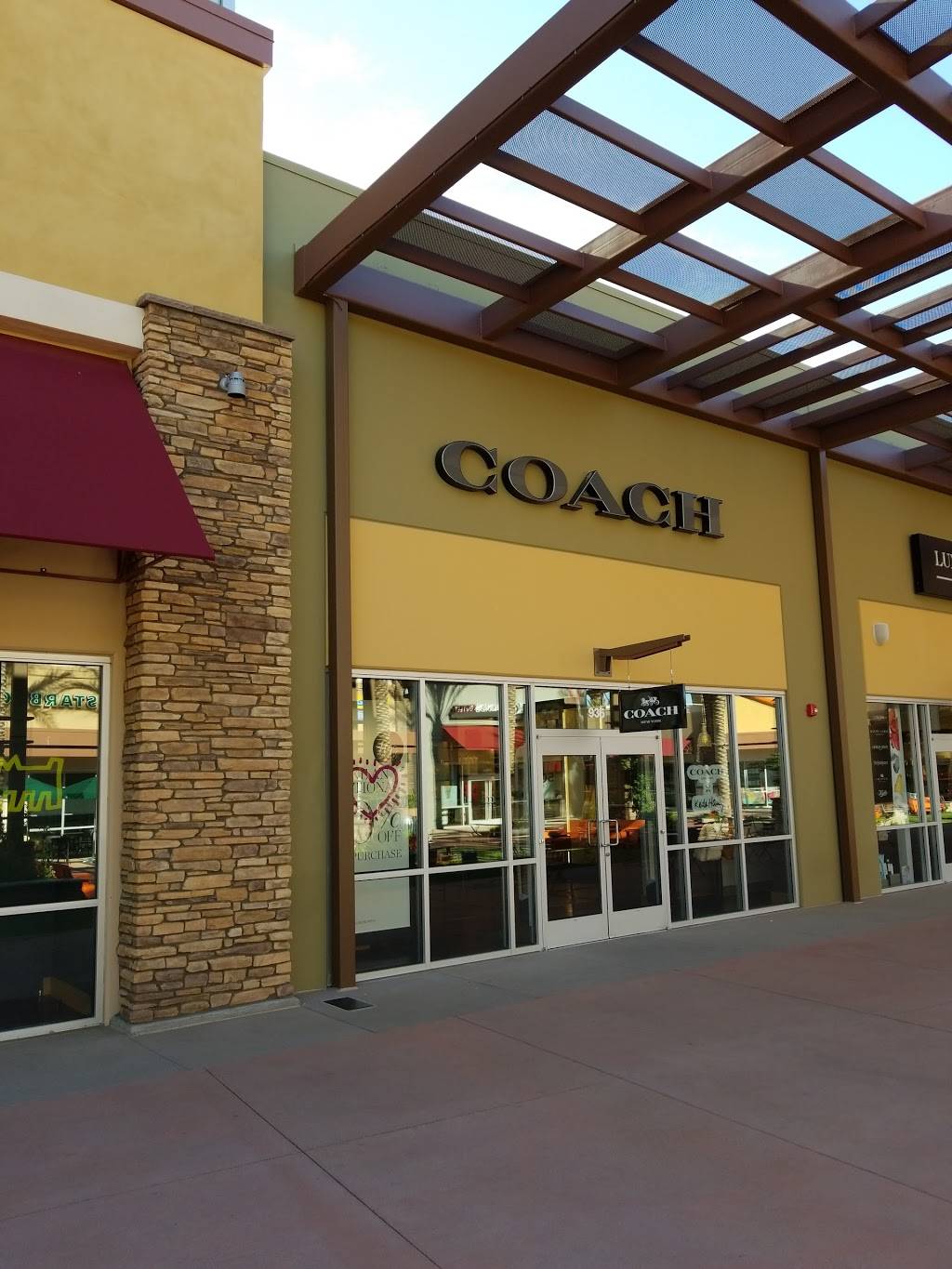 COACH Outlet - 6401. W. Marana Center Blvd Space #935, Tucson, AZ 85742 ...