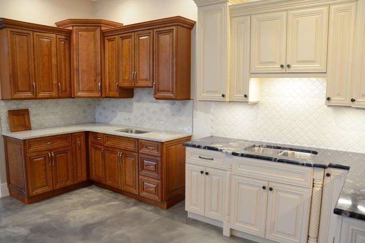 Kitchen And Bath Direct | 3977 25th Ave, Schiller Park, IL 60176, USA | Phone: (224) 781-2925