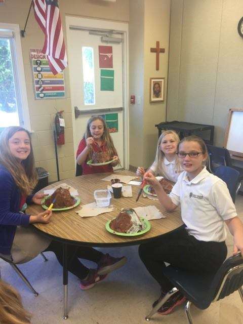 Holy Cross Lutheran Academy | Lower School | PK - 4th Grade | 5450 Holy Cross Ct, Sanford, FL 32771, USA | Phone: (407) 936-3636