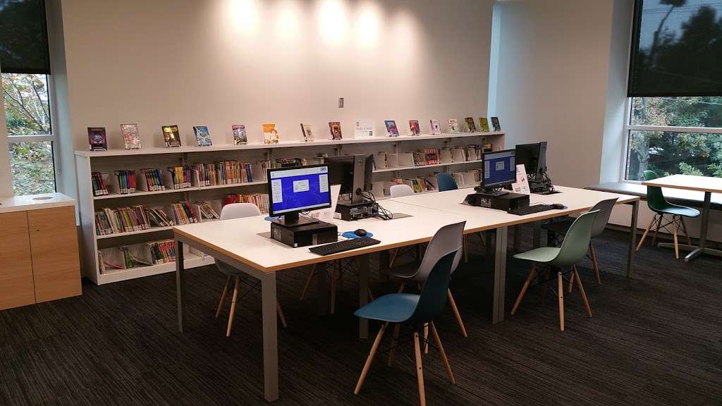 Palisades Neighborhood Library | 4901 V St NW, Washington, DC 20007, USA | Phone: (202) 282-3139