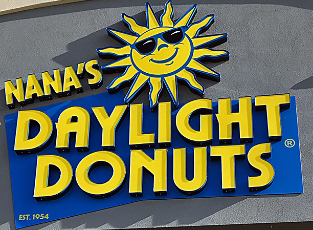 Nanas Daylight Donuts | 2245 Sheek Rd Suite A, Greenwood, IN 46143, USA | Phone: (317) 360-9988