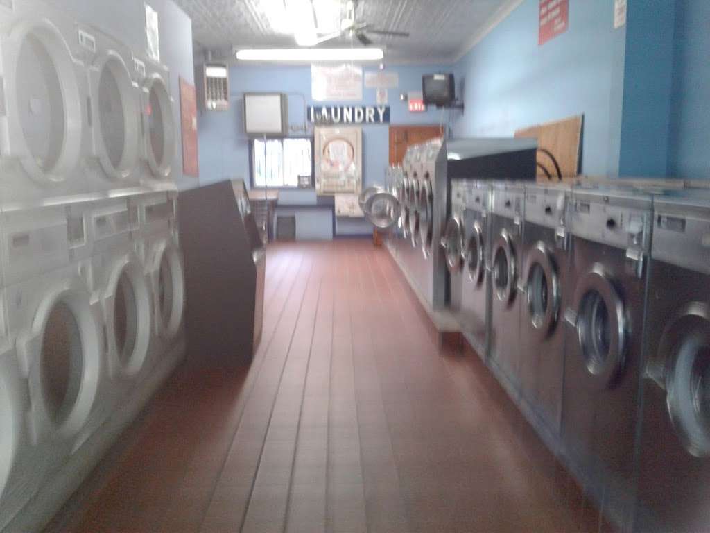 Modern Highland Laundry | 392 Highland Ave, Clifton, NJ 07011, USA