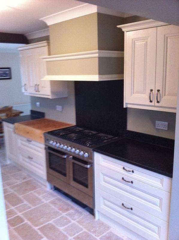 Ph Decorating, Kent Carpentry & Kitchen fitting | 99 Cedar Dr, Sutton at Hone, Dartford DA4 9EW, UK | Phone: 07980 620808