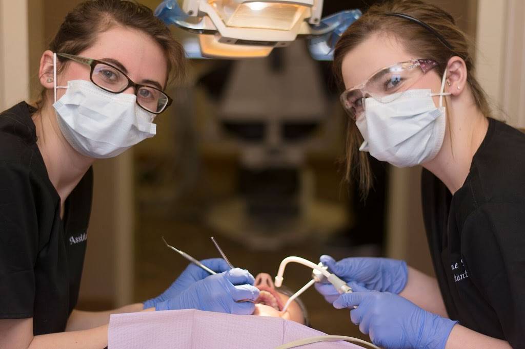 Denver Dental Assistant School | 1555 S Wadsworth Blvd, Lakewood, CO 80232, USA | Phone: (303) 952-0795