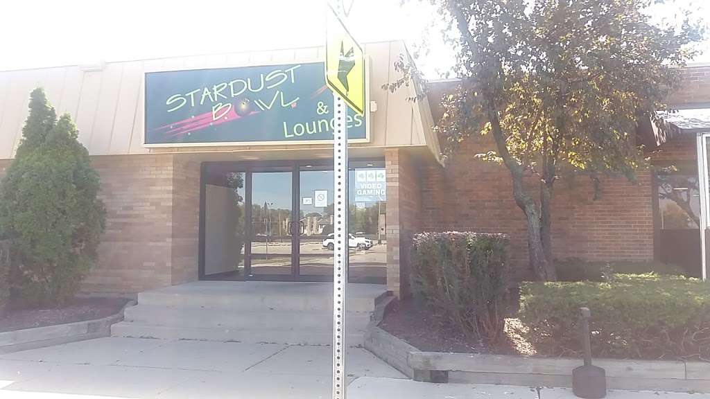 Stardust Bowl | 37 E Lorraine Ave, Addison, IL 60101, USA | Phone: (630) 833-1040