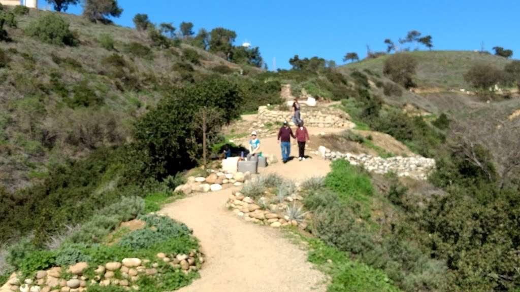 Hike Botanical Gardens | 700, 846 Summit Dr, Ventura, CA 93001, USA | Phone: (805) 232-3113