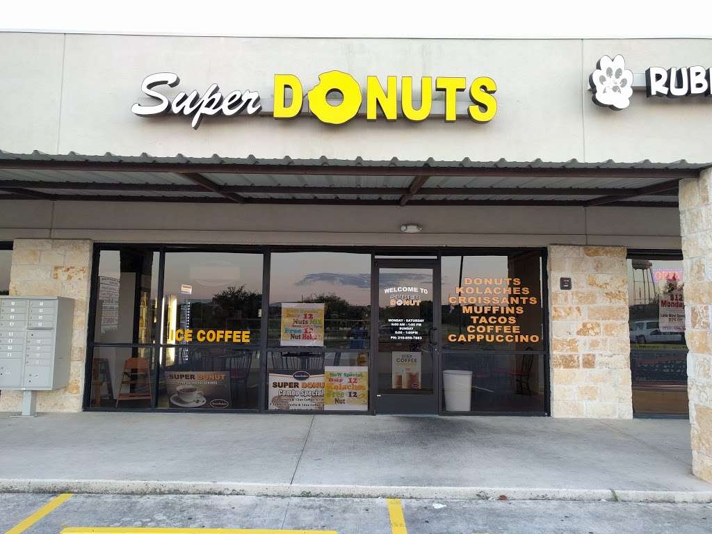 Super Donuts | 3929 Cibolo Valley Dr #210, Cibolo, TX 78108, USA | Phone: (210) 659-7883