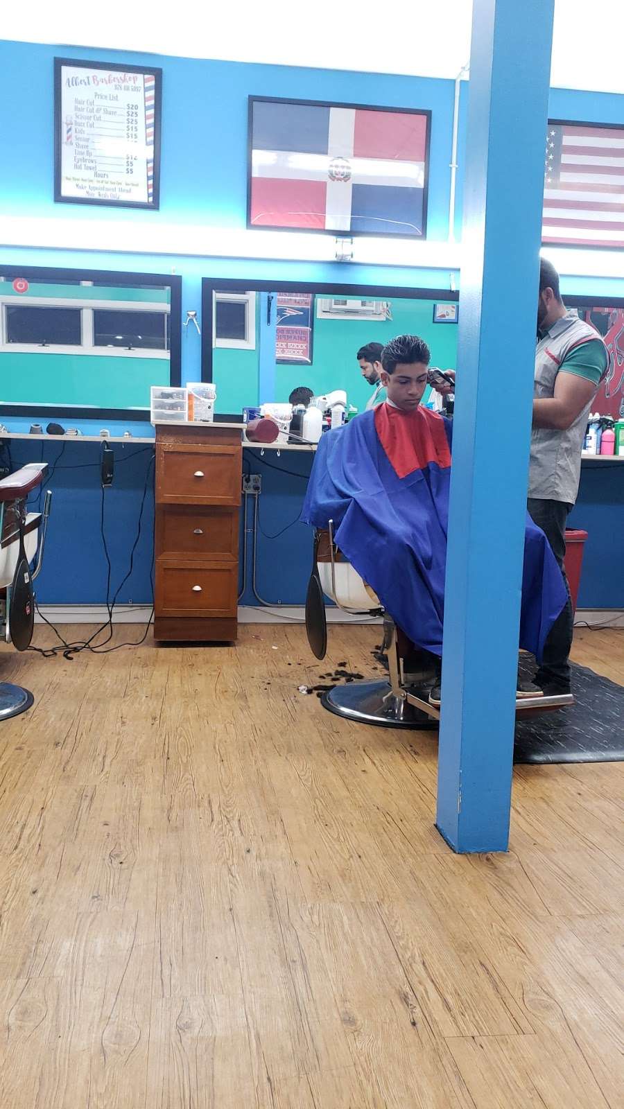 Albert barber shop | 352 Main St, Gloucester, MA 01930, USA | Phone: (978) 491-5997