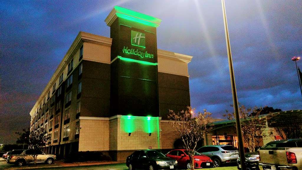 Holiday Inn Houston Sw - Sugar Land Area | 11160 Southwest Fwy, Houston, TX 77031, USA | Phone: (281) 530-1400