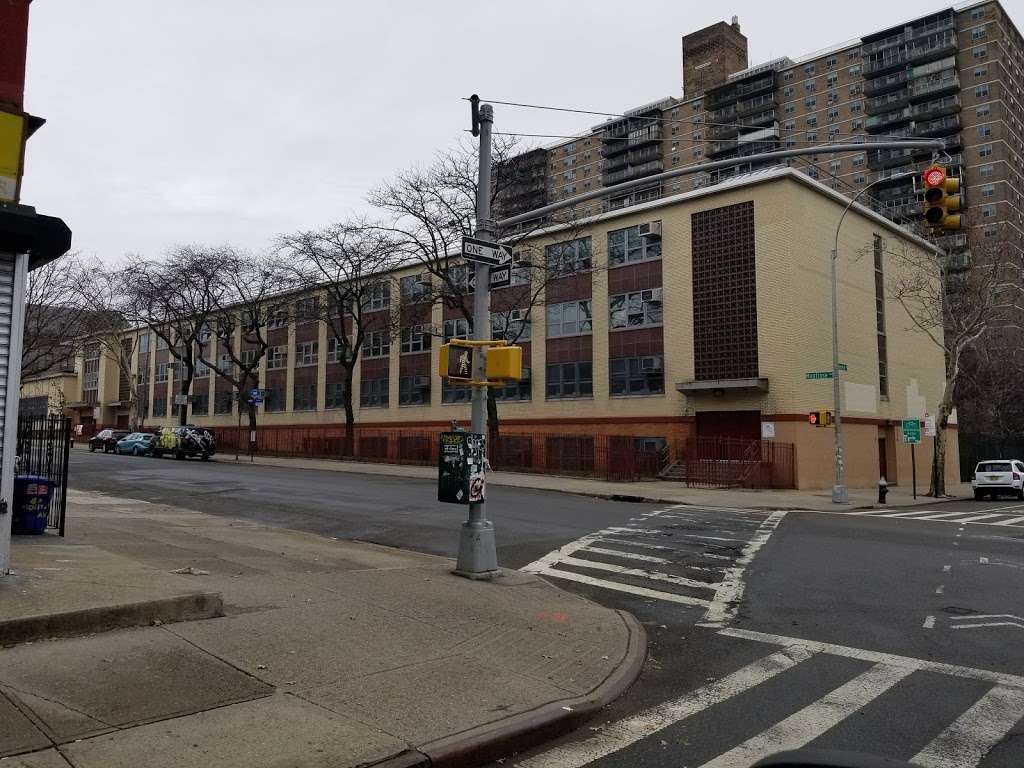 The Highbridge Green School (09x361) | 200 W 167th St, Bronx, NY 10452, USA | Phone: (718) 410-5770