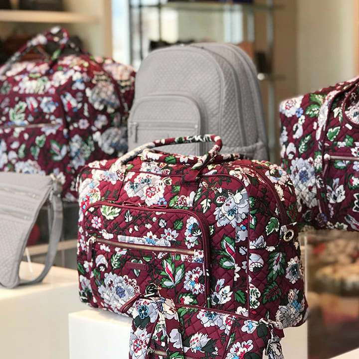 Vera Bradley | 10300 Little Patuxent Pkwy #2980, Columbia, MD 21044, USA | Phone: (410) 740-0533