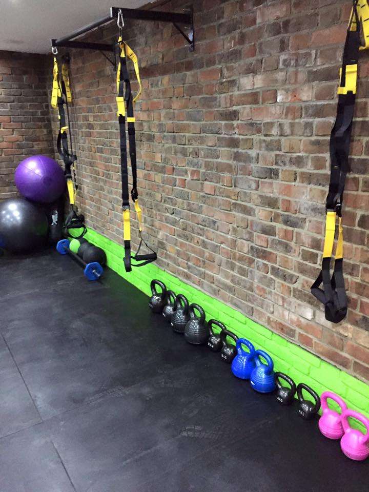 THP Fitness | Conifer Heights Bridle Way, Croydon CR0 5AH, UK | Phone: 07970 627494