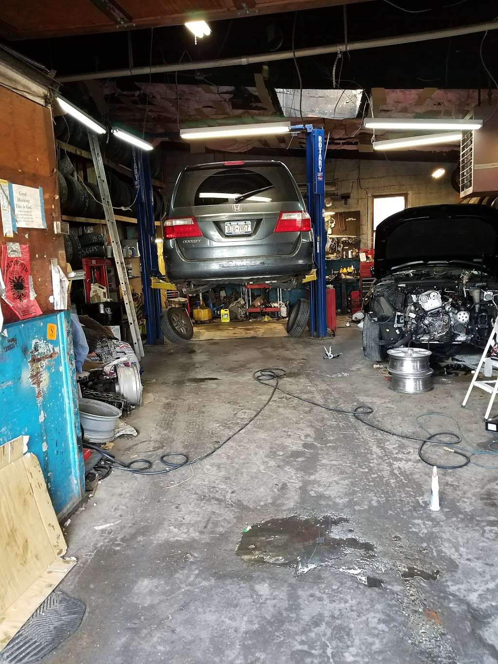 Harry`s Auto Repair | 101 Steamboat Rd, Great Neck, NY 11024, USA | Phone: (516) 482-5501