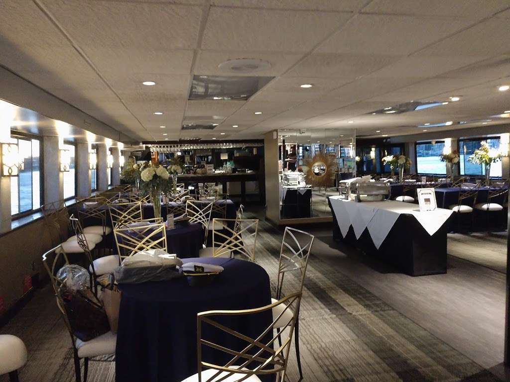 Hornblower Cruises and Events | 13755 Fiji Way, Marina Del Rey, CA 90292, USA | Phone: (562) 561-1024