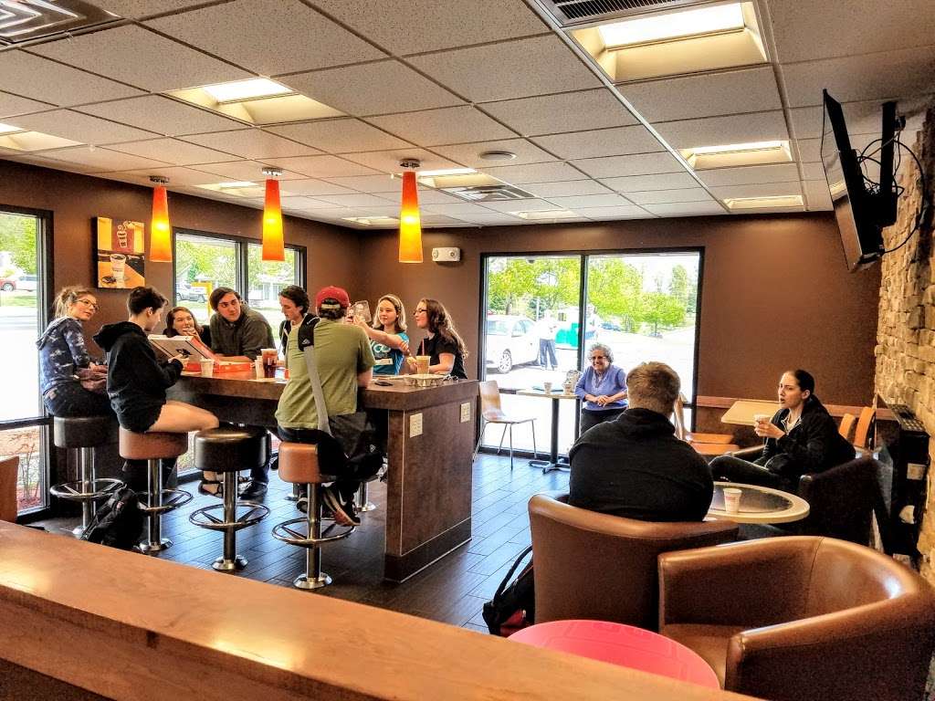 Dunkin Donuts | 1301 N 5th St, Perkasie, PA 18944, USA | Phone: (215) 257-4000