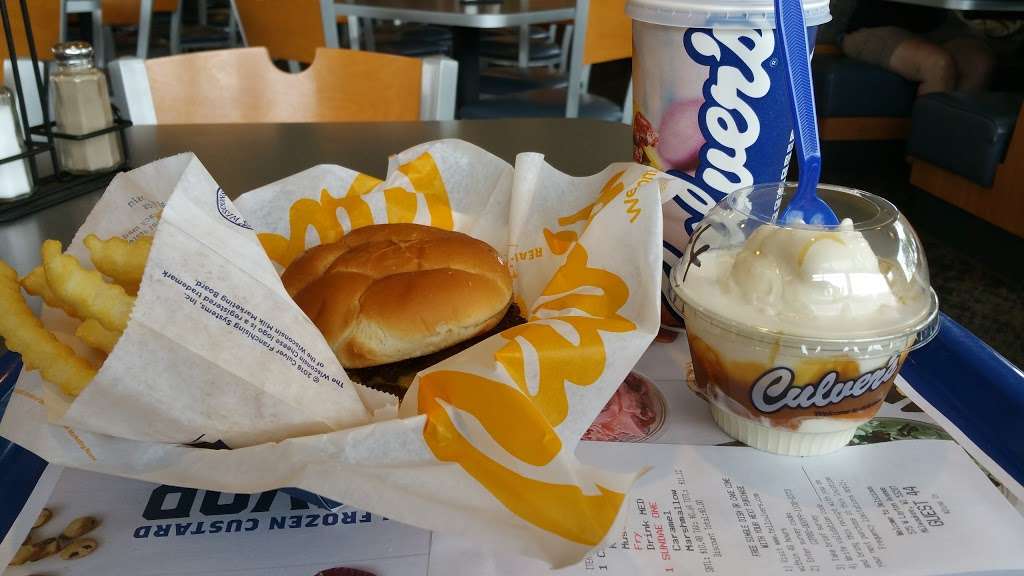 Culvers | 575 W Layton Ave, Milwaukee, WI 53207, USA | Phone: (414) 489-7777