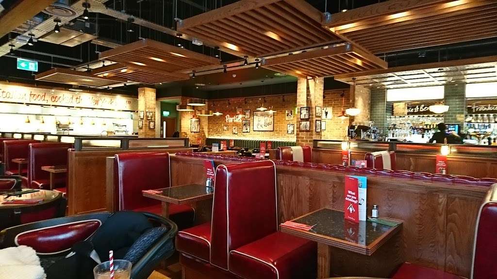 Frankie & Bennys | Southbury Leisure Park, 202 Southbury Rd, Enfield EN1 1UY, UK | Phone: 020 8364 5569