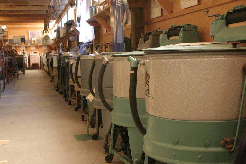 Lee Maxwell Washing Machine Museum | 35901 WCR 31, Eaton, CO 80615, USA | Phone: (970) 454-1856