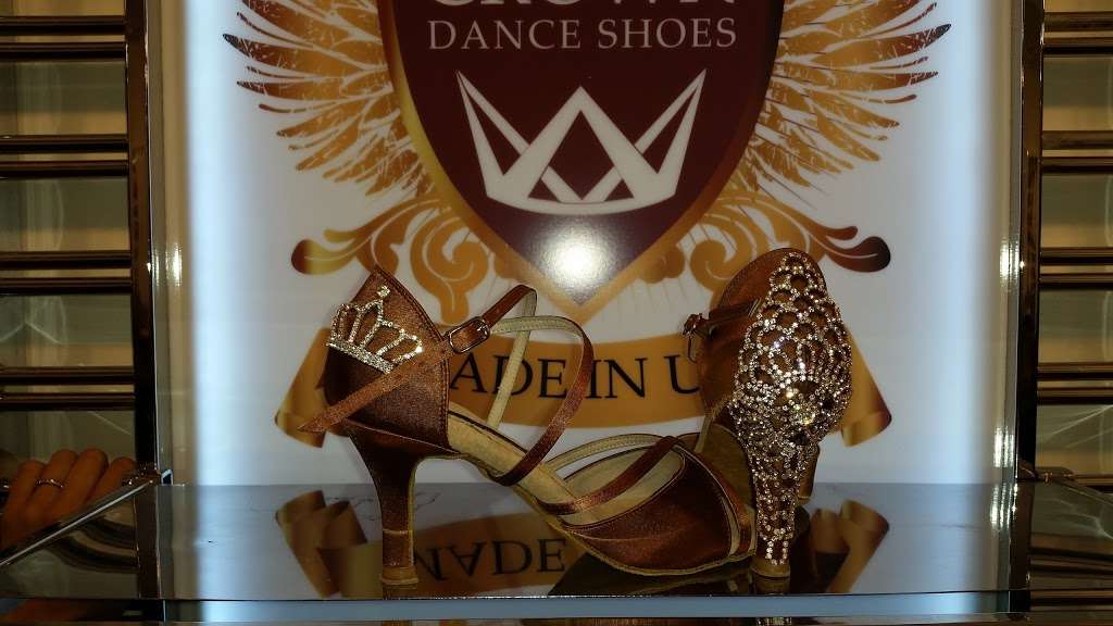 Crown Dance Shoes | 1604 W Magnolia Blvd, Burbank, CA 91506, USA | Phone: (818) 955-7704