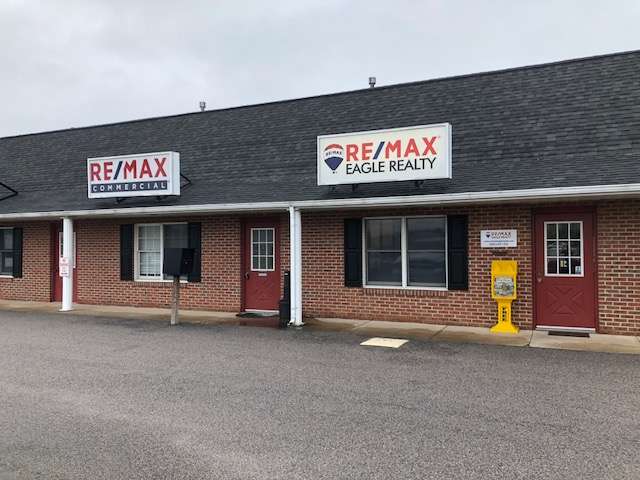 RE/MAX Eagle Realty | 5609 Dupont Pkwy # 11, Smyrna, DE 19977, USA | Phone: (302) 659-1320