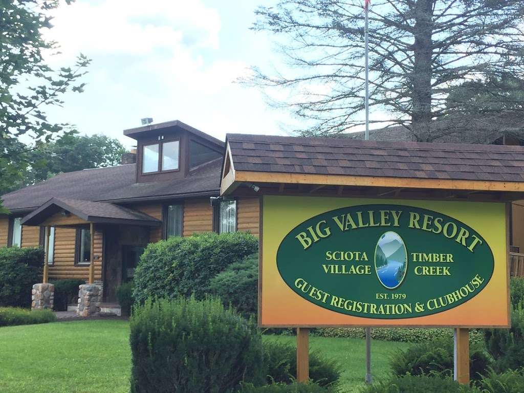 Good Dog! Vacations at Big Valley Resort | 220 Village Ln, Sciota, PA 18354, USA | Phone: (570) 992-5659