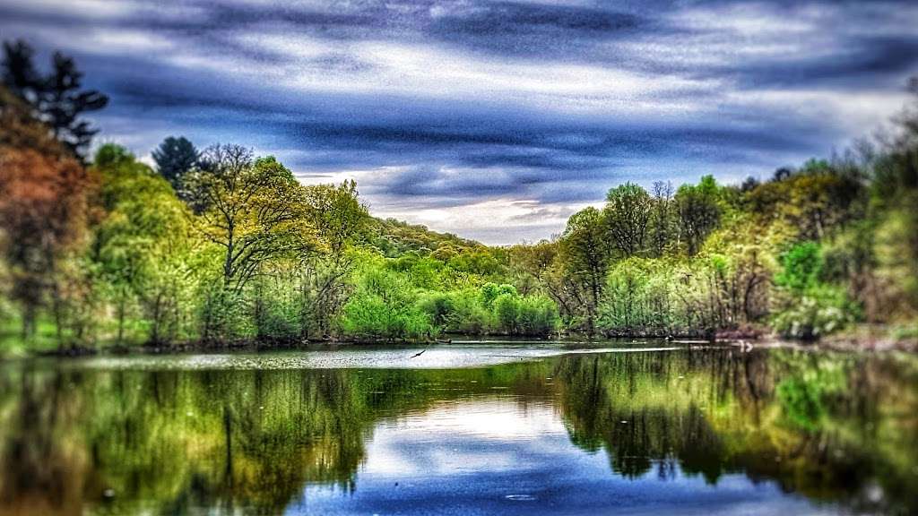 Great Hunger Memorial | Saw Mill River Rd, Elmsford, NY 10523, USA