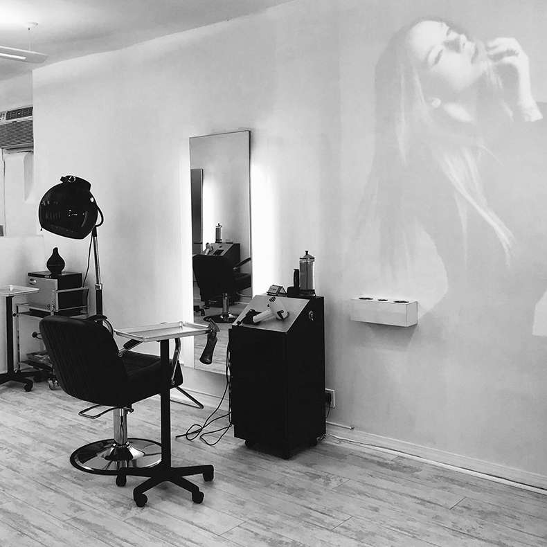 Gillian Bissett Colour Salon | 3000 Lincoln Blvd, Santa Monica, CA 90405, USA | Phone: (310) 392-0300