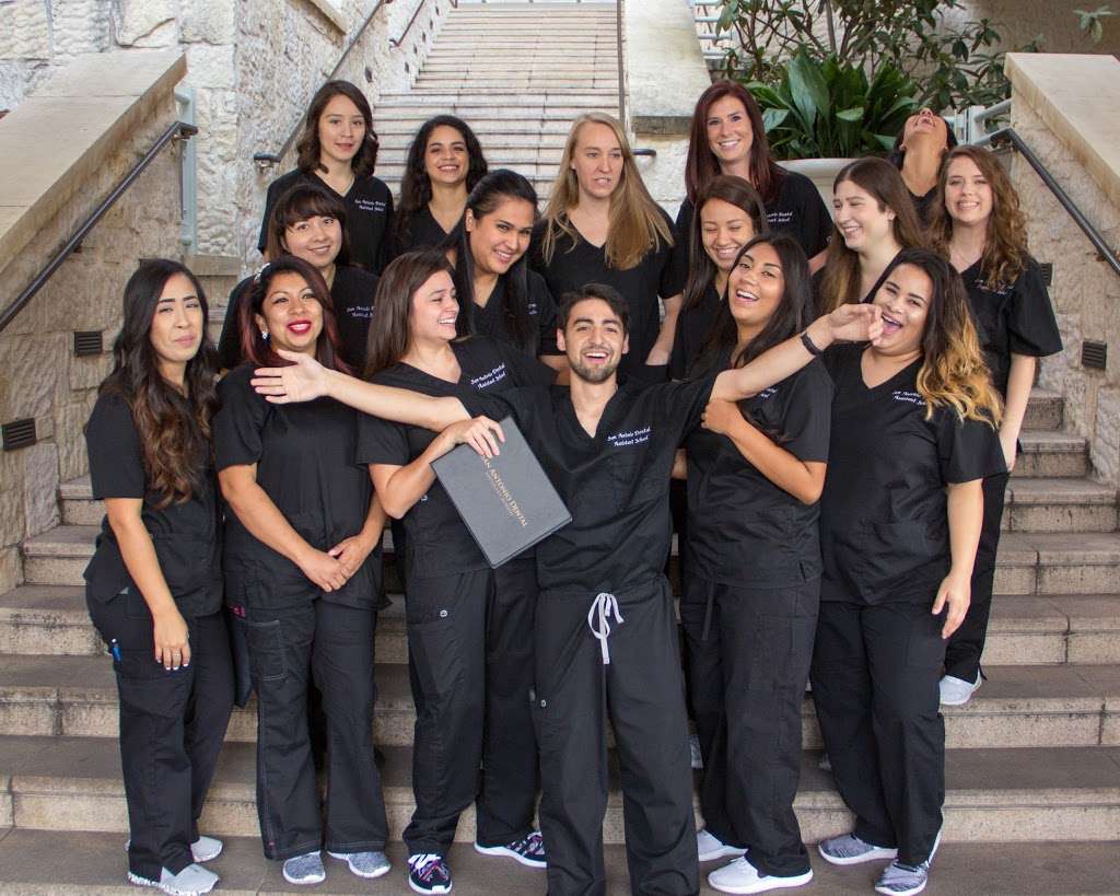 San Antonio Dental Assistant School - Converse | 6634 Binz-Engleman Rd #109, Converse, TX 78109, USA | Phone: (210) 739-0487